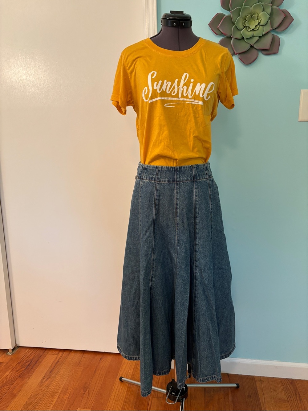 Madewell Flared Denim Midi Skirt: Airy Denim - 26 BNWT